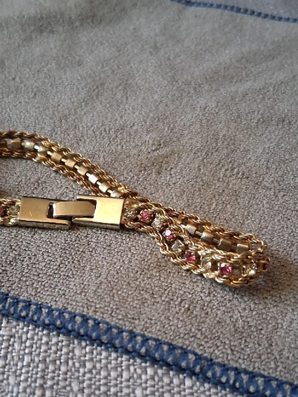 Vintage Yechang pink and clear crystal Glod Tone Tennis Bracelet Costume